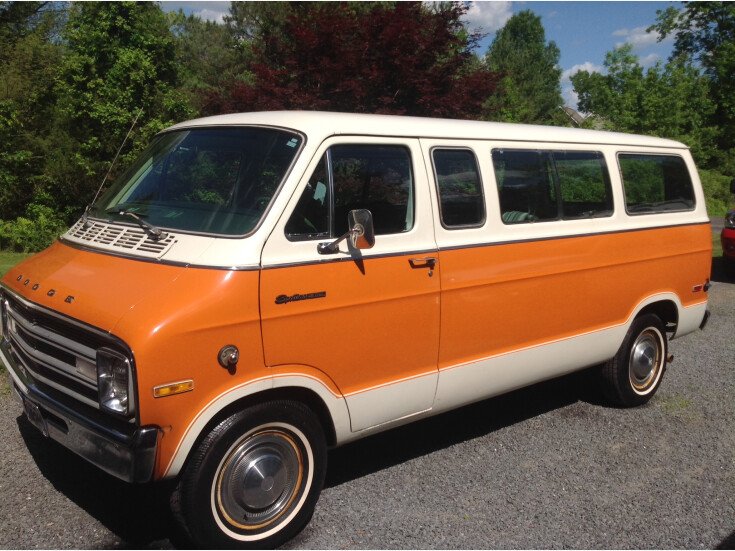Thumbnail Photo undefined for 1977 Dodge B200